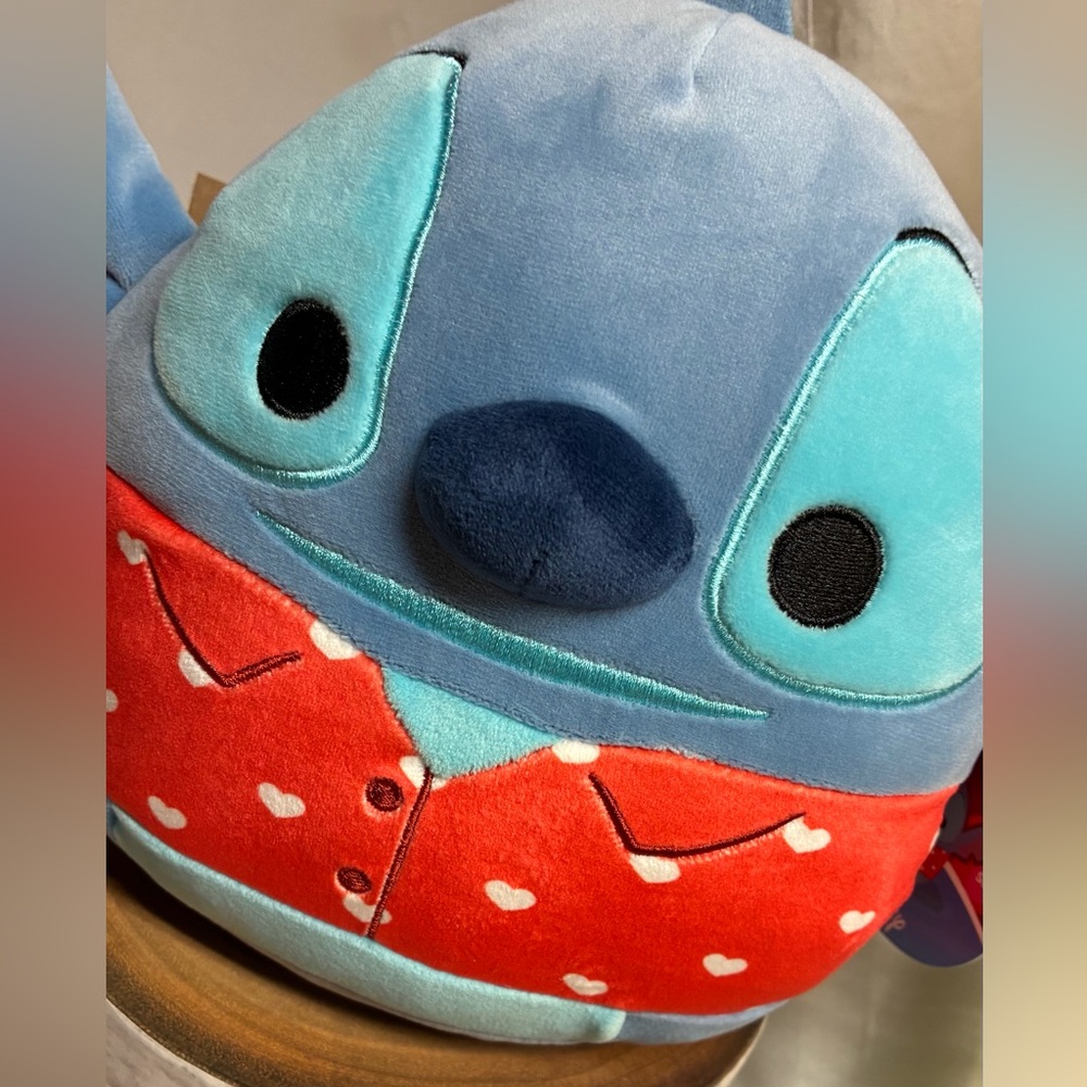 Disney Valentine Stitch Squishmallow